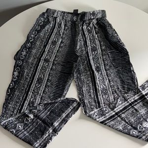 VICI Flowy Summer Pants - Size Medium